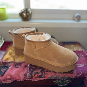 Platform Tan ankle Boots